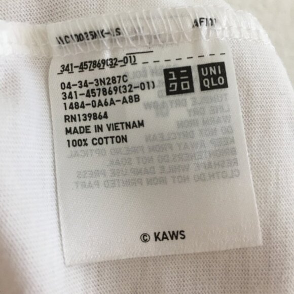 KAWS x Uniqlo UT Collection 2023 Globe Graphic T-Shirt Medium Unisex - Picture 6 of 11